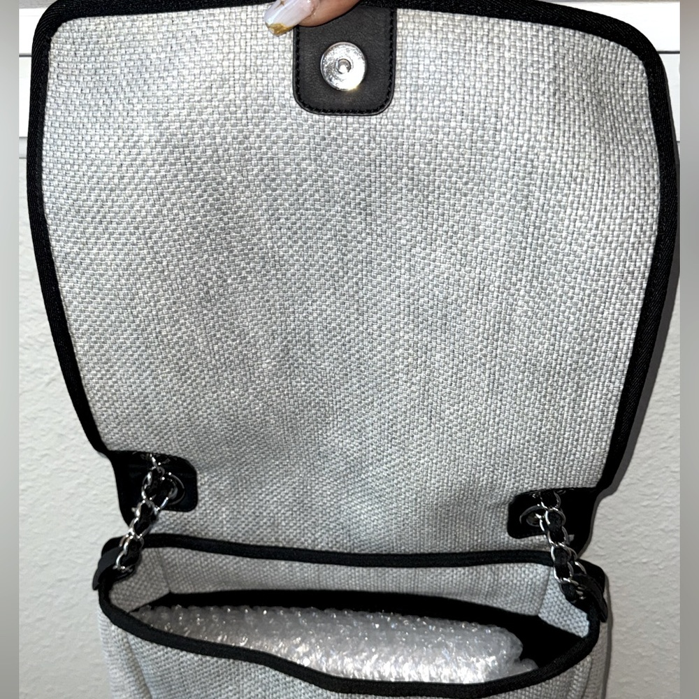 💎AUTHENTIC CHANEL GRAY RAFFIA DEAUVILLE MESSENGER BAG/SHOULDER BAG/CROSSBODY-EUC - Picture 13 of 17